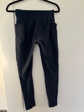 Beyond Yoga Blue High-Waist Leggings with Side Pockets